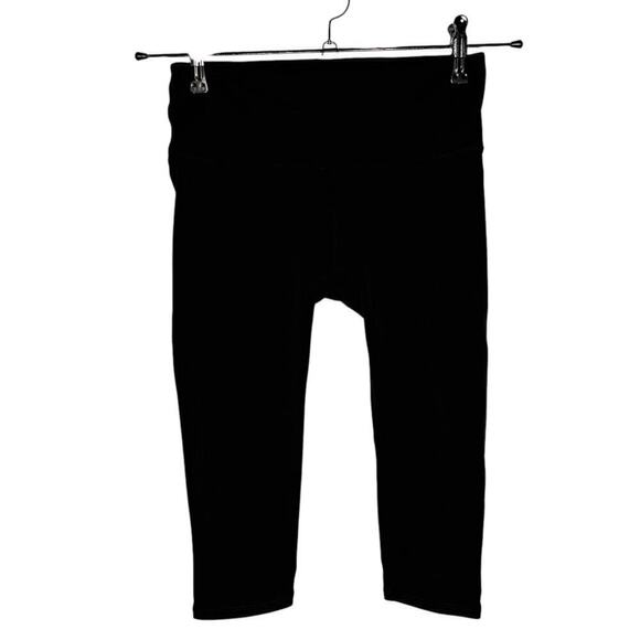Lululemon Capri Leggings Mesh Cutout Side Accents Black Size 2 - Picture 6 of 6
